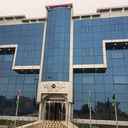 Nourth House Aparthotel Al Qurayyat Bagian luar foto