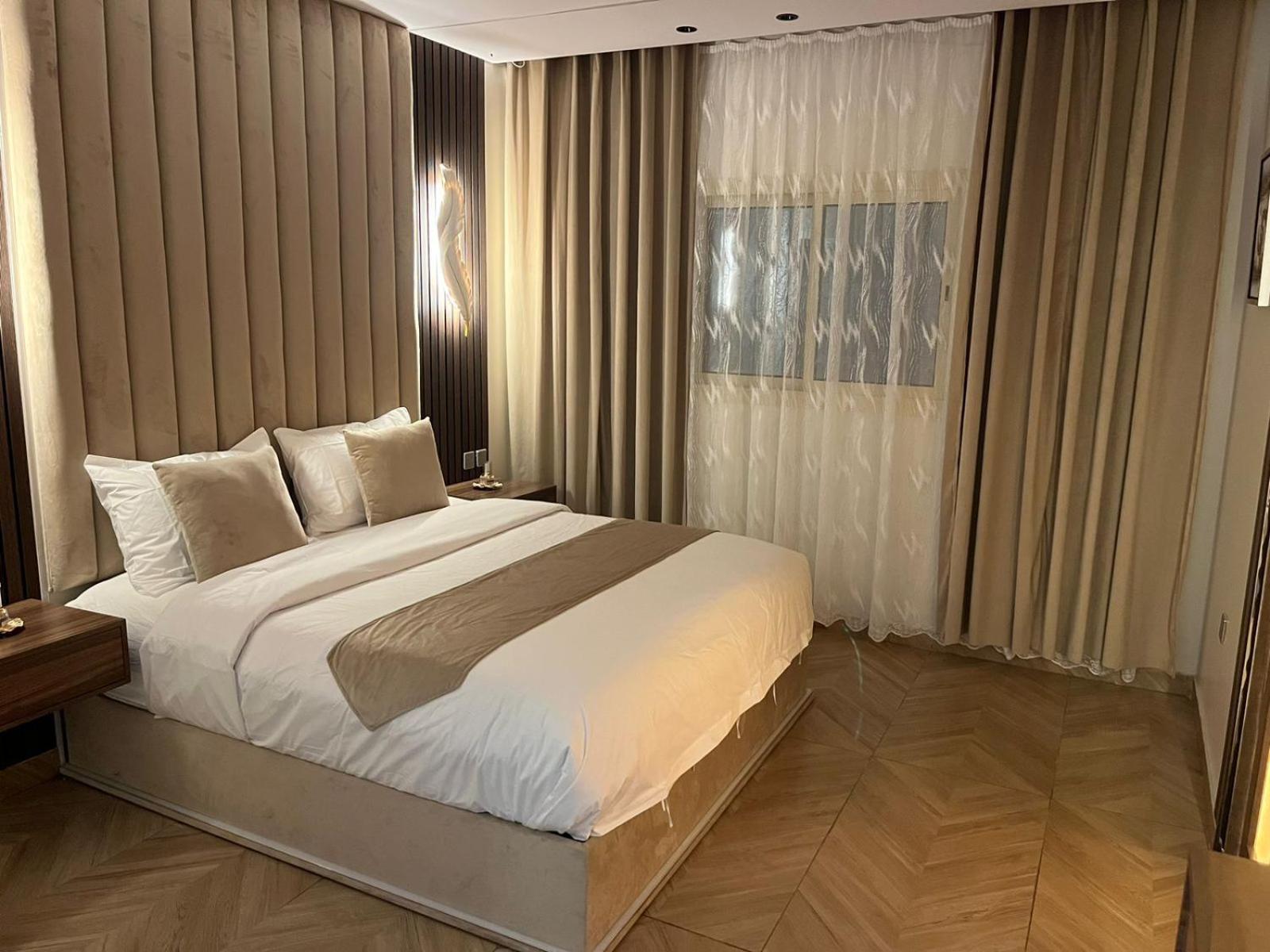 Nourth House Aparthotel Al Qurayyat Bagian luar foto