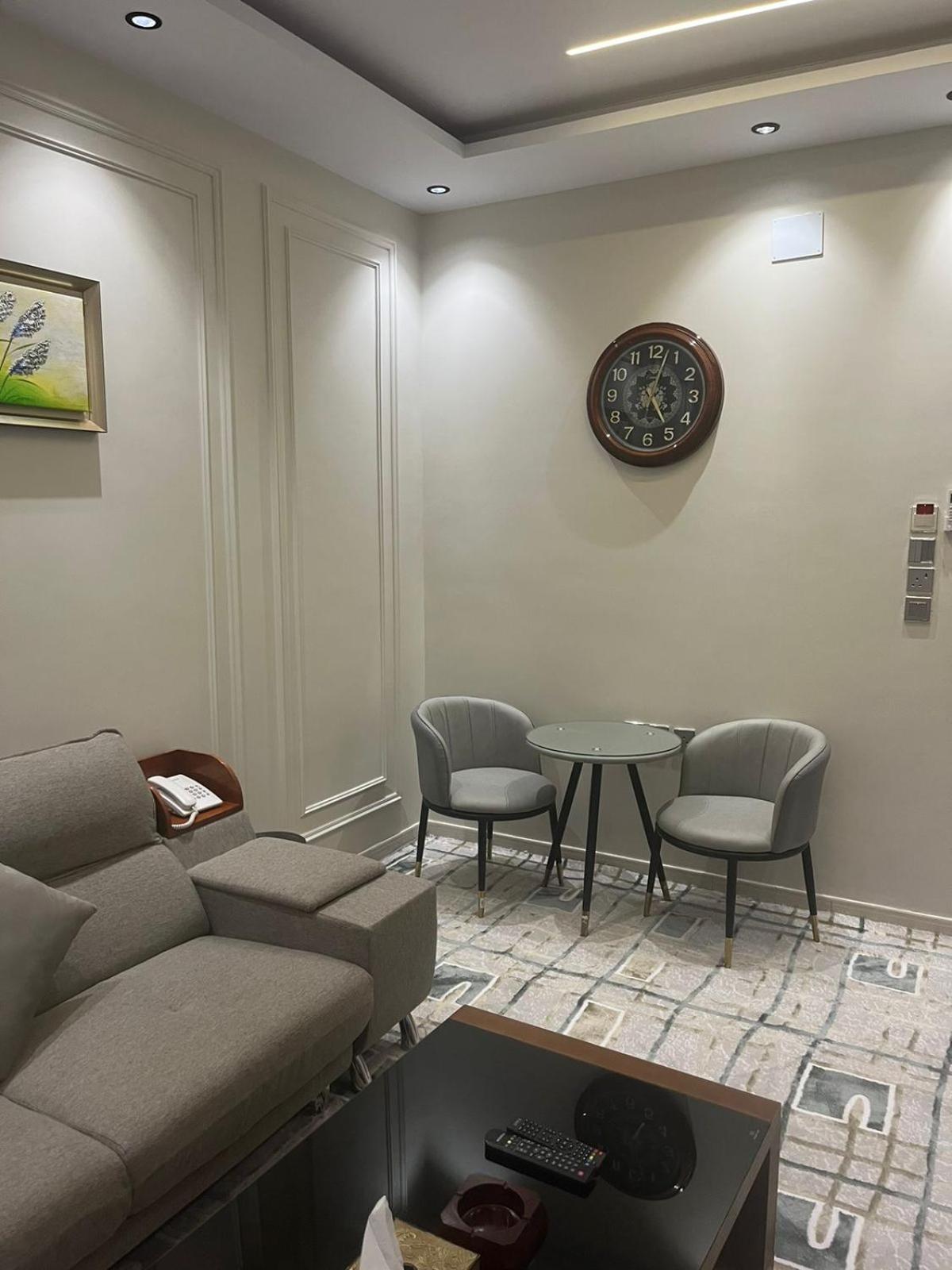 Nourth House Aparthotel Al Qurayyat Bagian luar foto