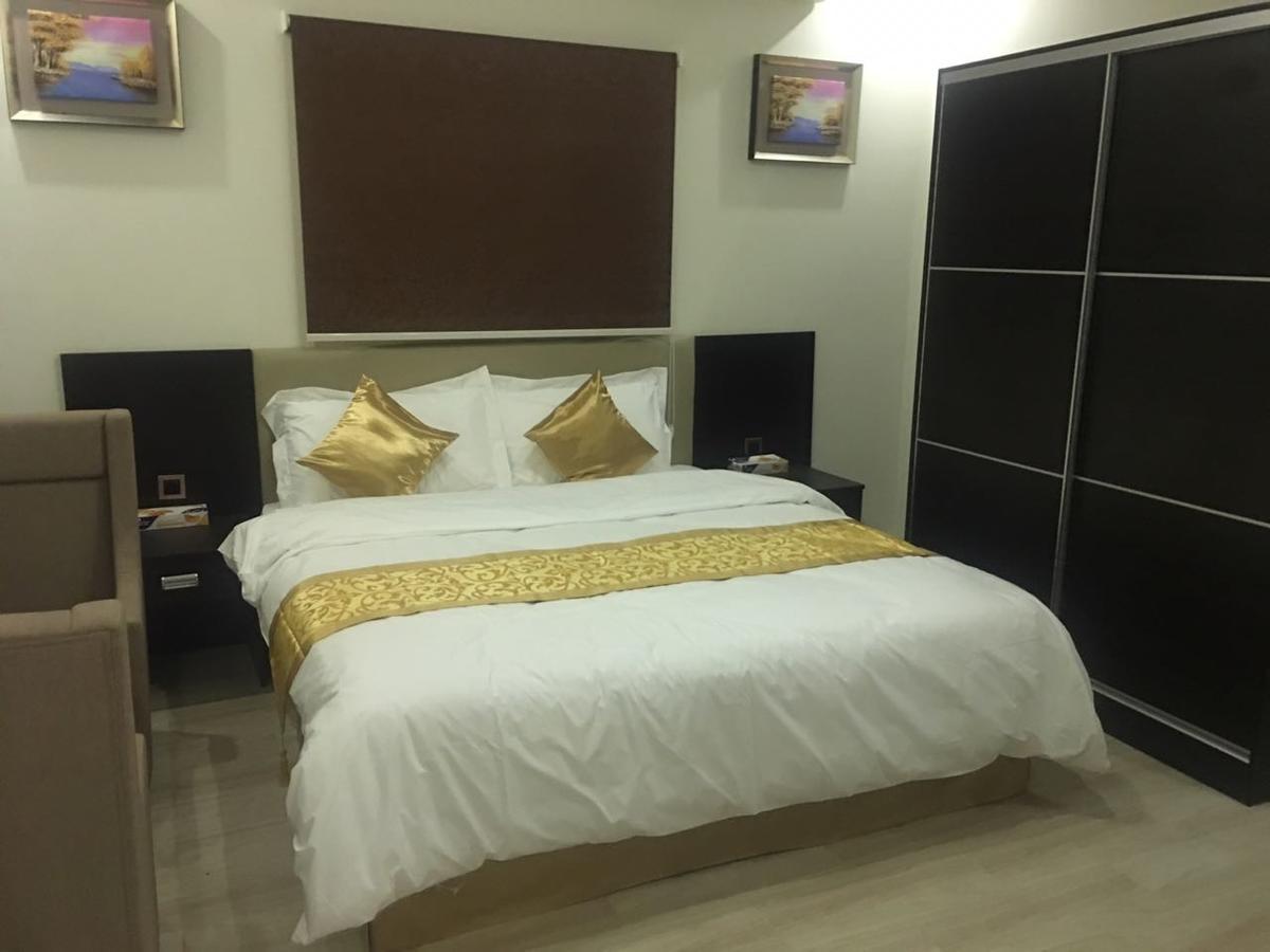Nourth House Aparthotel Al Qurayyat Bagian luar foto
